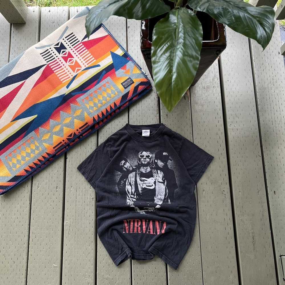 Band Tees × Nirvana × Vintage Vintage Y2k Nirvana… - image 2