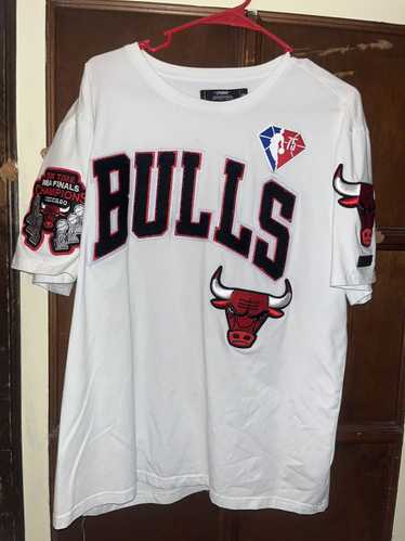 Pro Standard Chicago bulls shirt