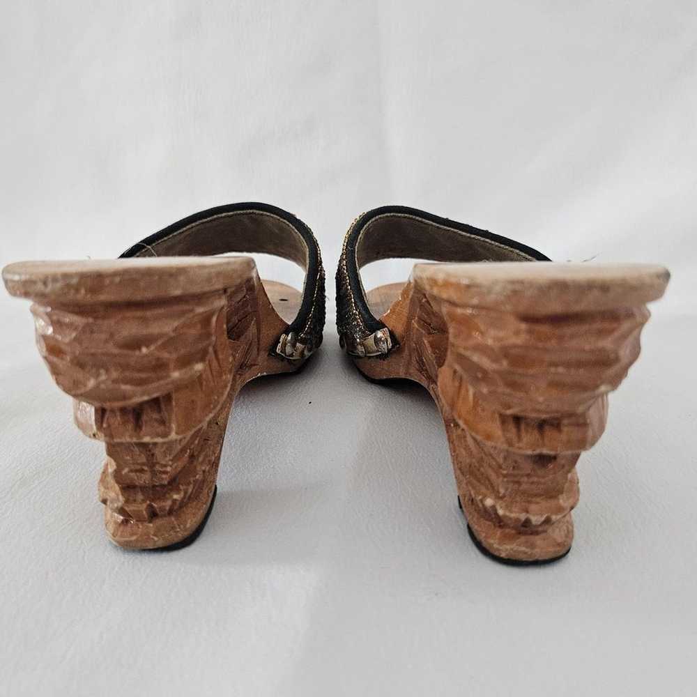 Vintage Luming's Original Beaded Wood Carved Heel… - image 4