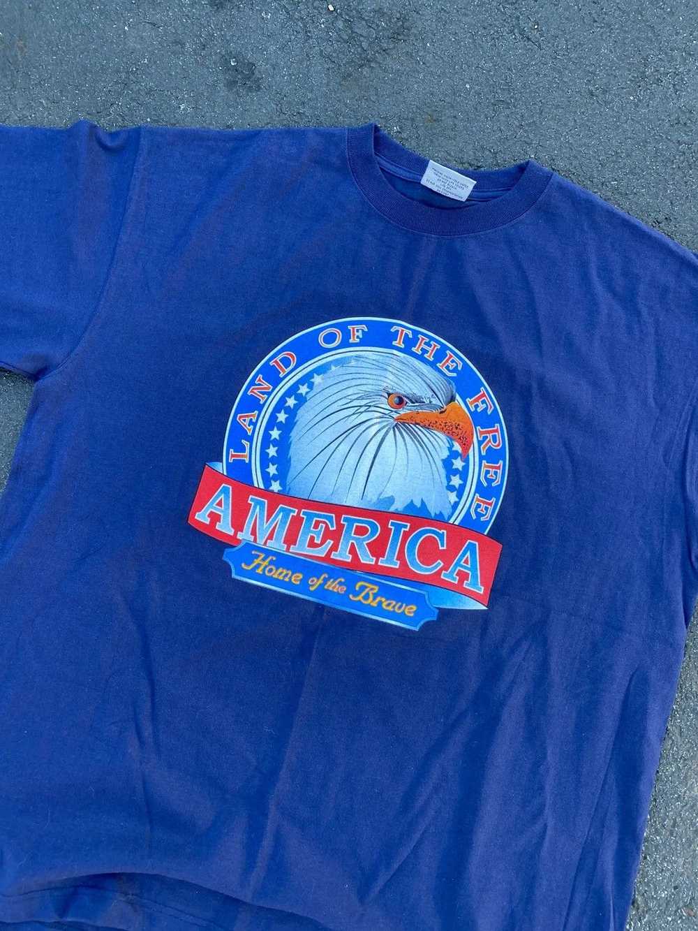 Vintage Land of the Free tee (fits XXL) USA AMERI… - image 2