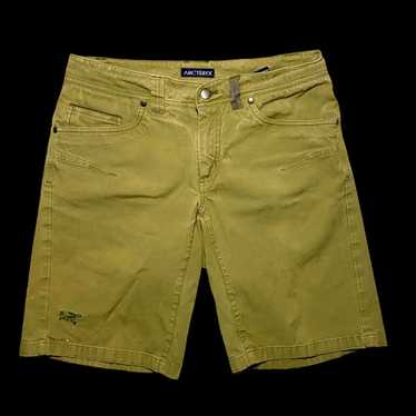 Arc'Teryx Arc’Teryx khaki shorts - image 1