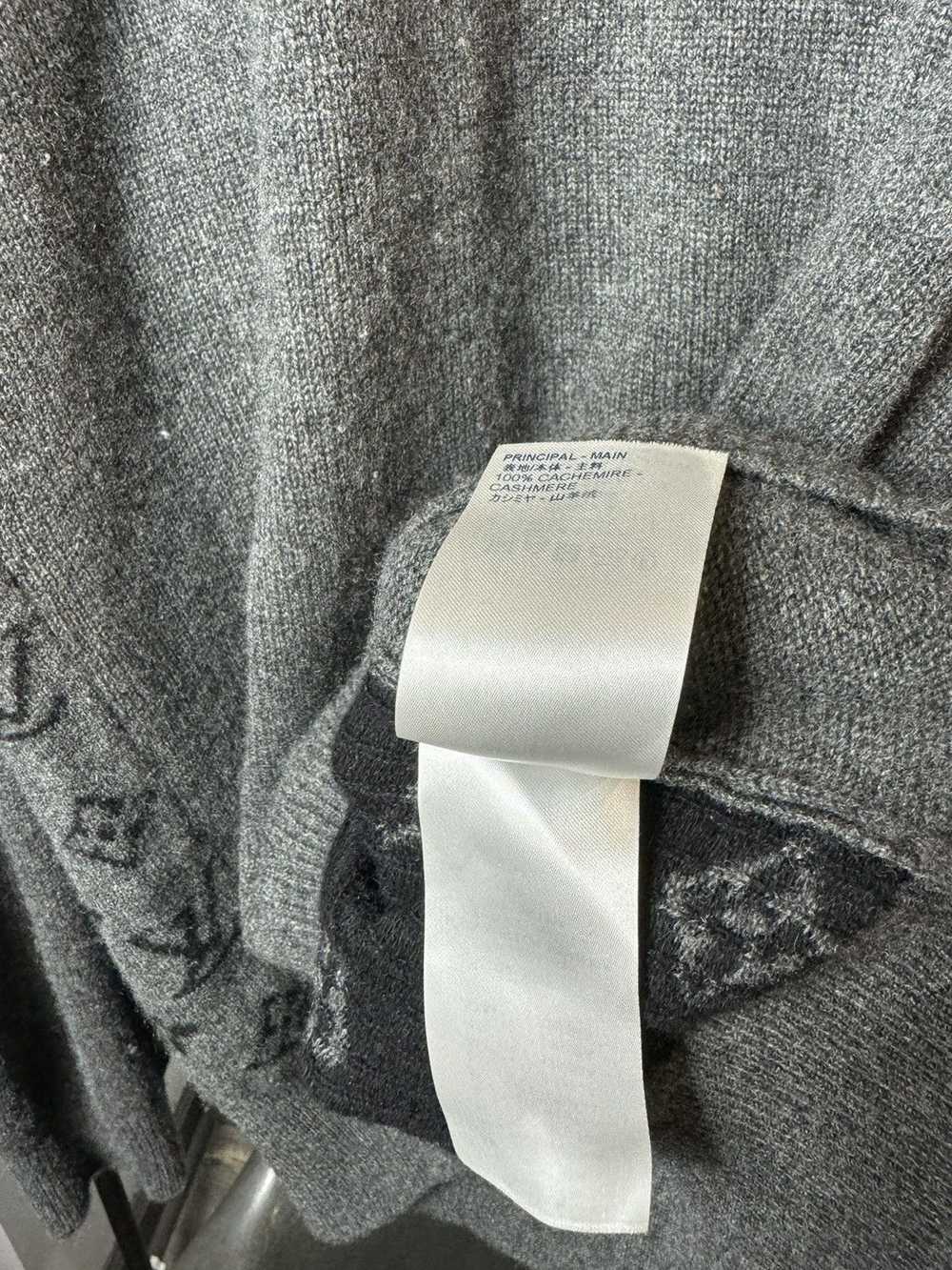 Louis Vuitton Louis Vuitton Monogram Grey Crewnec… - image 6