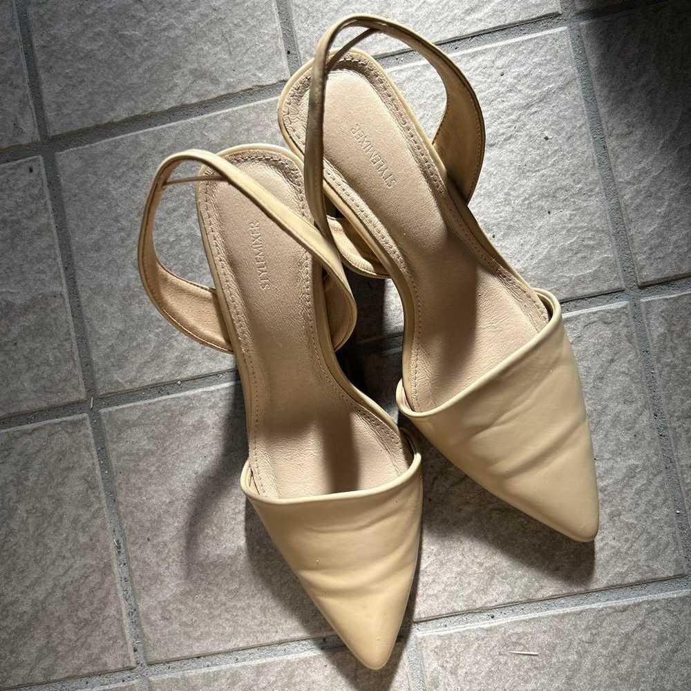 STYLEMIXER Pointy Heel Pumps - image 2