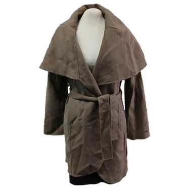 Elie Tahari Wool coat