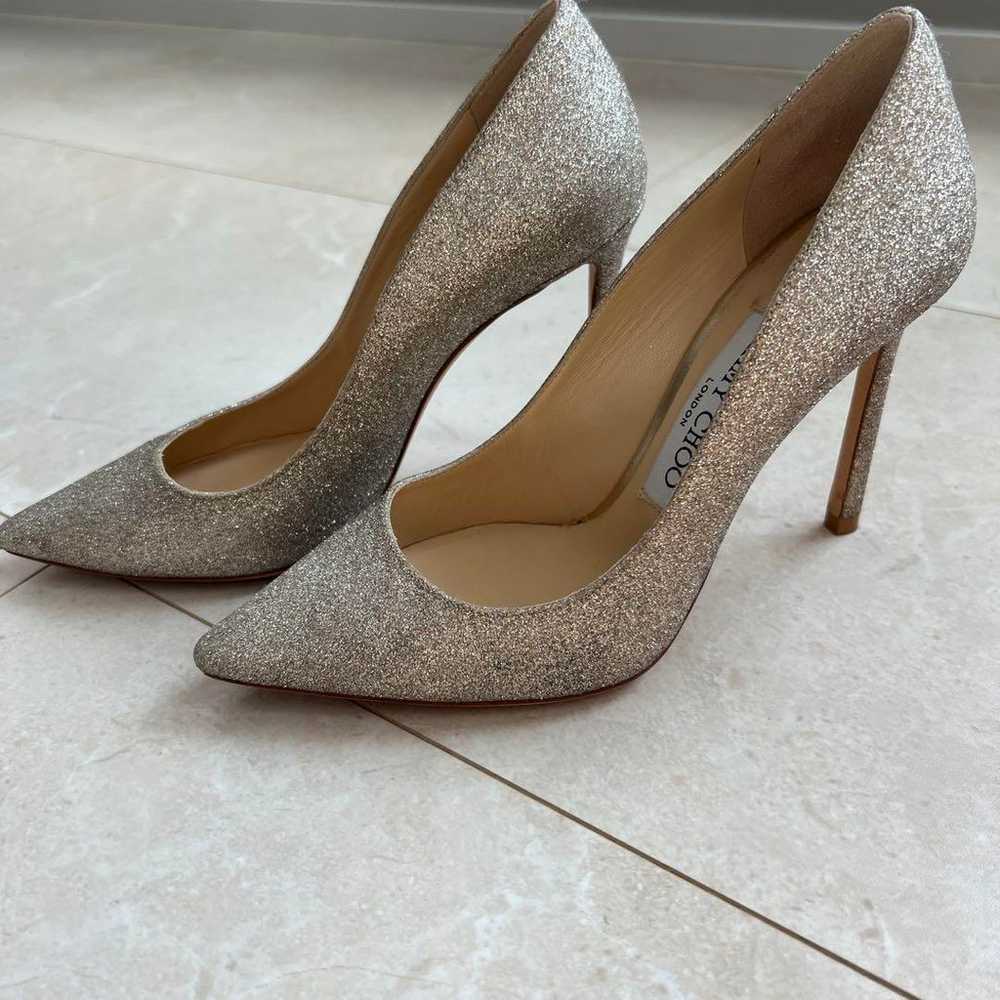 【Worn for 1 day】JIMMY CHOO Elegant Gold Glitter P… - image 4