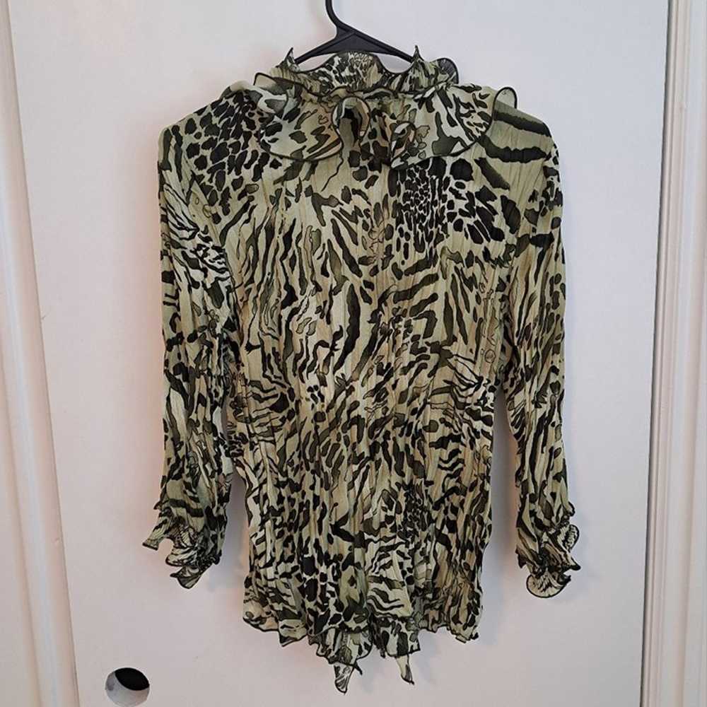 Vintage Karen Hart Women Green Ruffle Animal Danc… - image 2