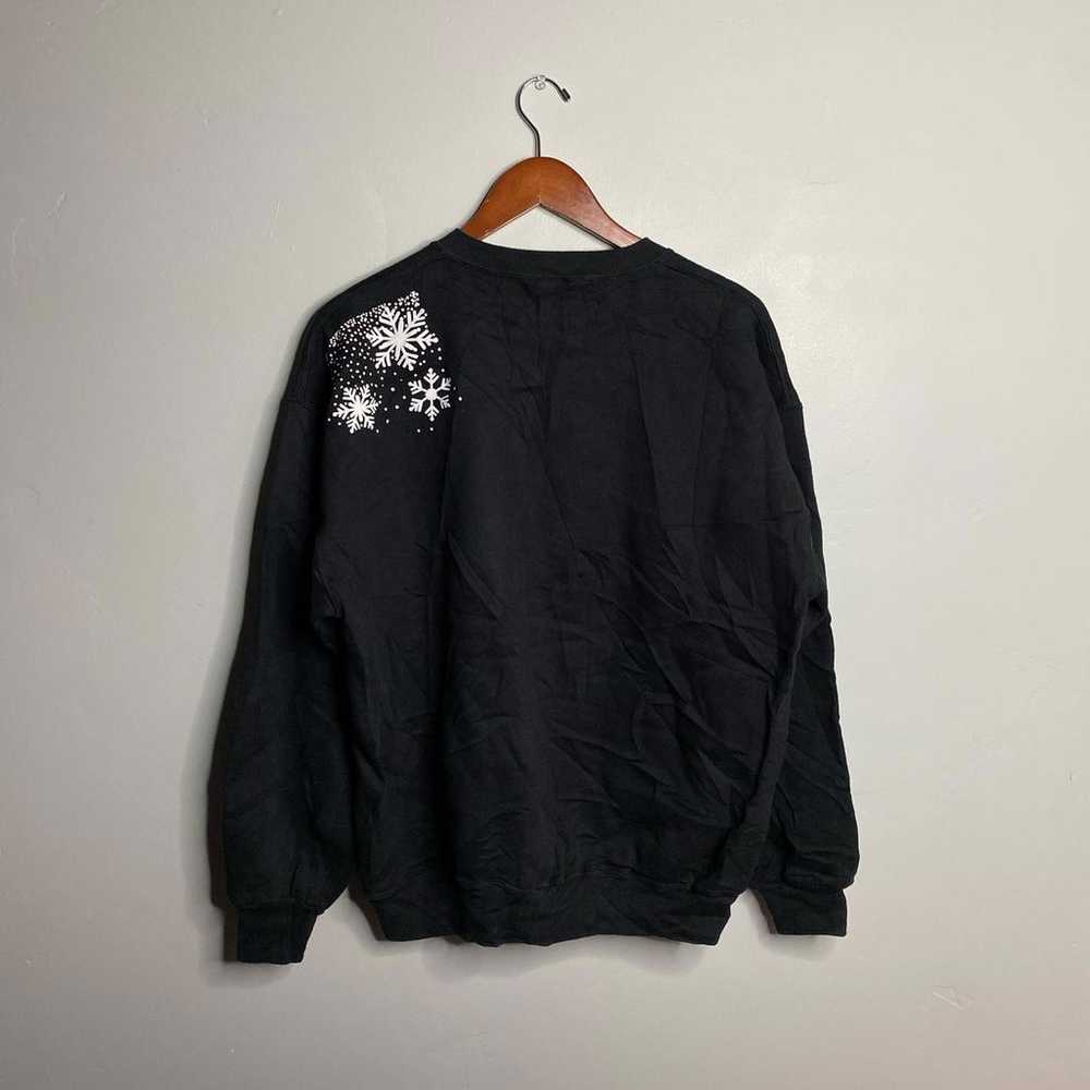 90s vintage black and white Christmas sweatshirt … - image 2