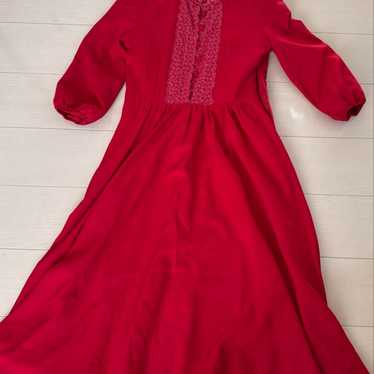 Red long-sleeved long dress