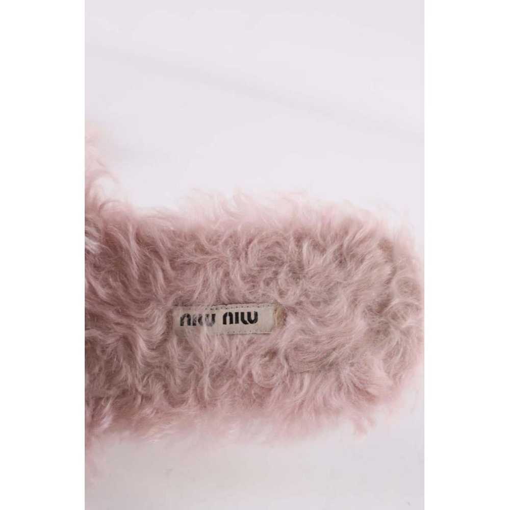 Miu Miu Faux fur sandals - image 4