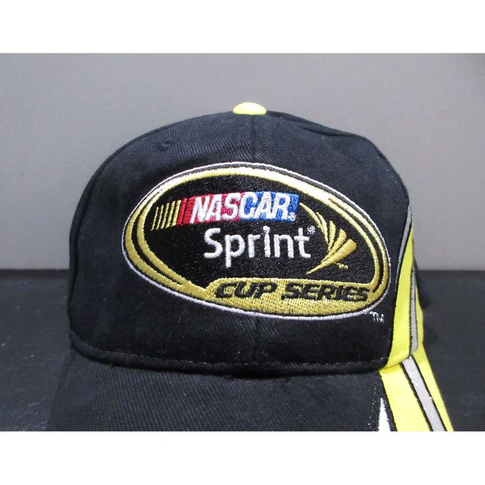 NASCAR Black Yellow Sprint Cup Mens Racing Team N… - image 2