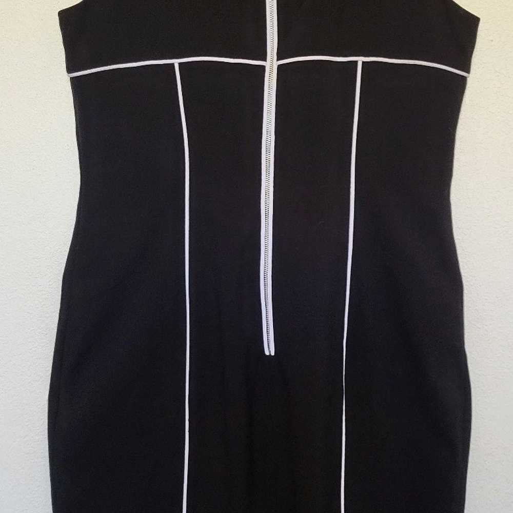 Calvin Klein black with white piping fitted sheat… - image 3