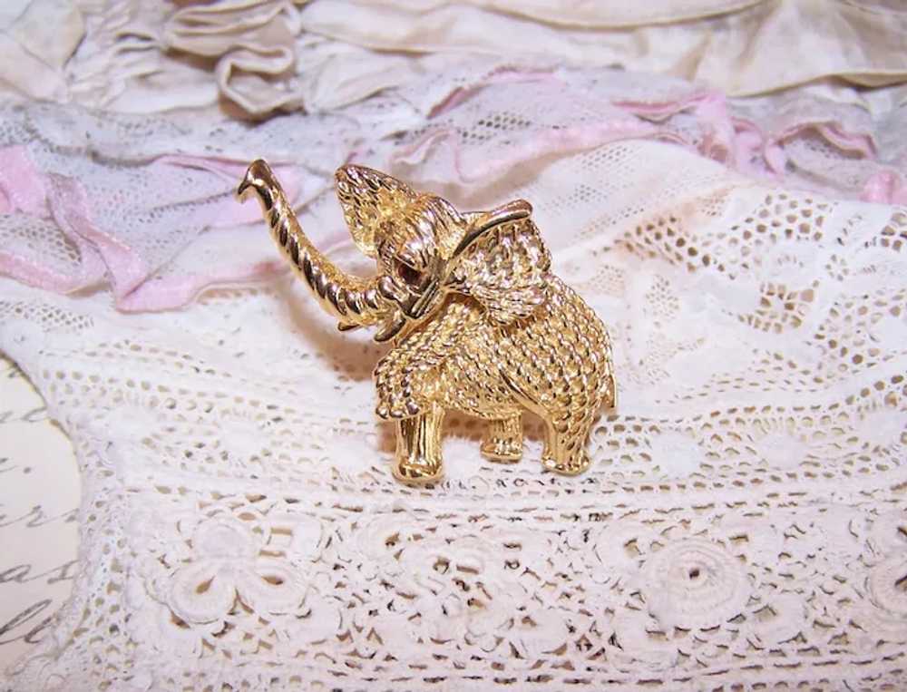 Trifari Gold Tone Metal Red Rhinestone Elephant T… - image 5