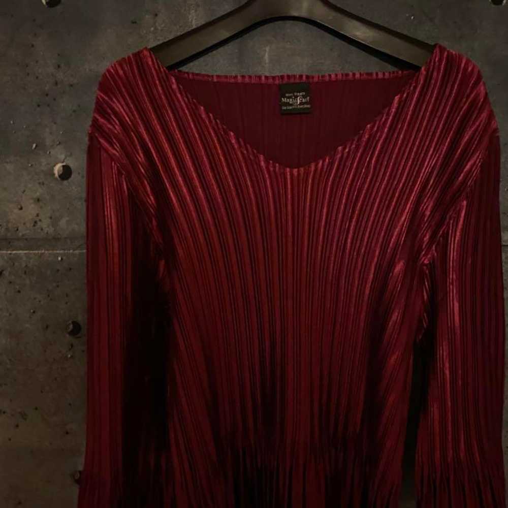 Vintage pleated shape pullover - image 2