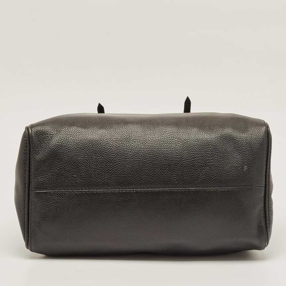 Carolina Herrera Leather bag - image 7