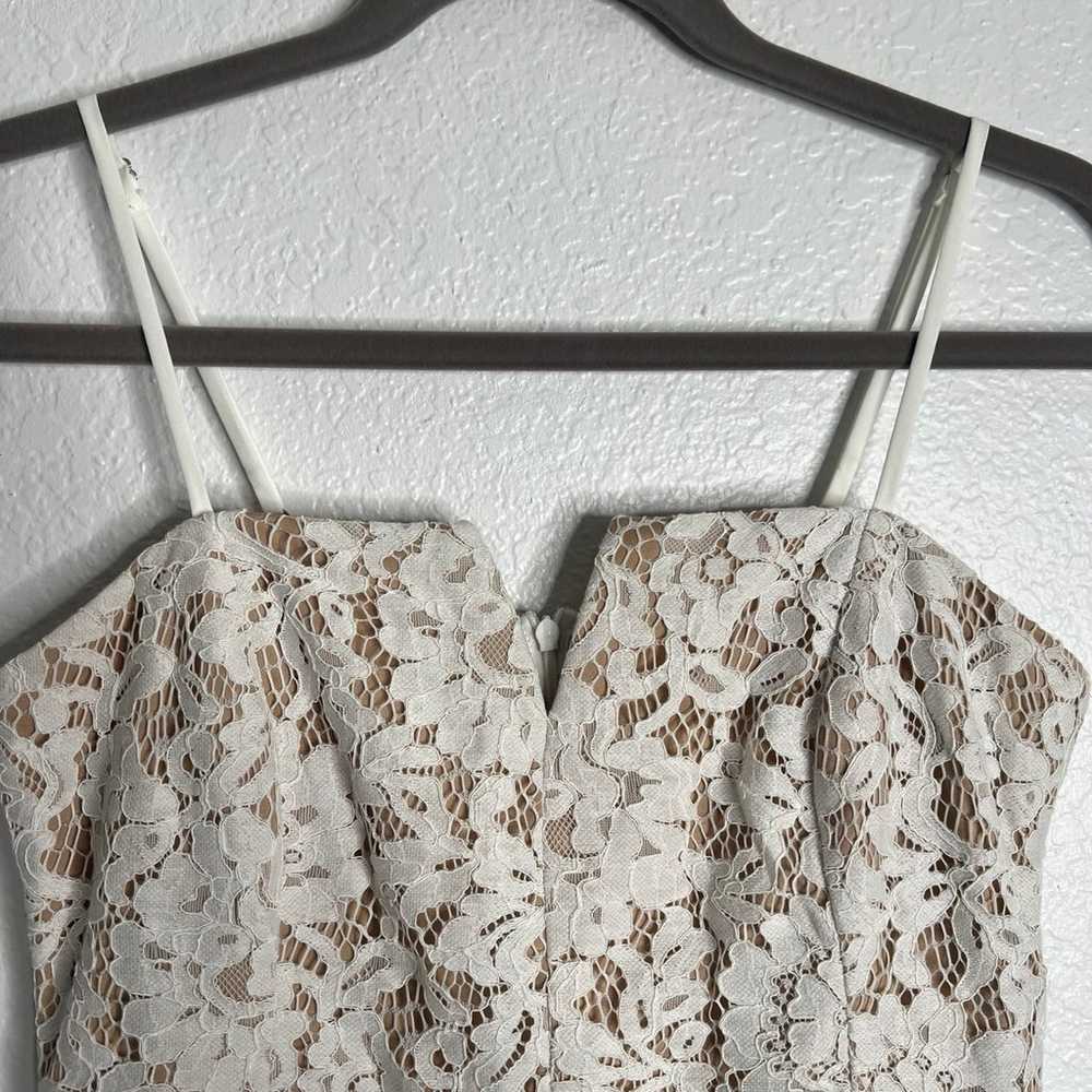 Lulus White and Tan Lace Midi Dress Small - image 2