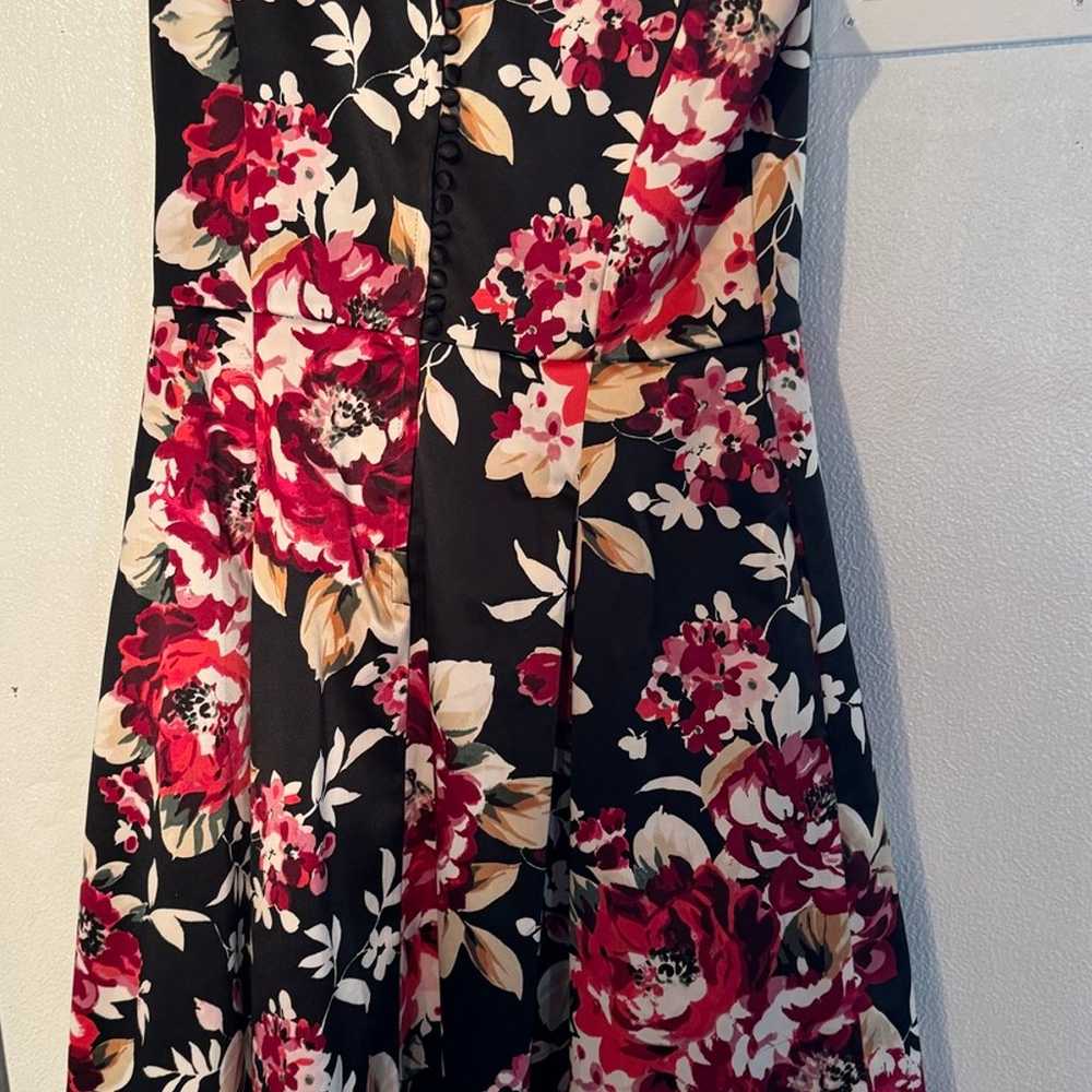 White House Black Market Floral Black Dress with … - image 2