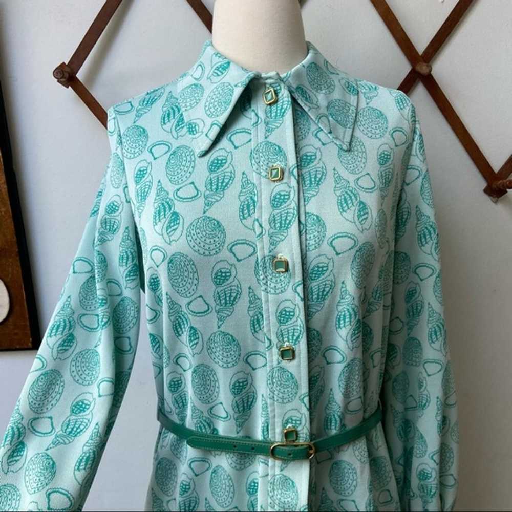 Vintage Seashell Print Shirt Dress 1970s Pointy C… - image 2