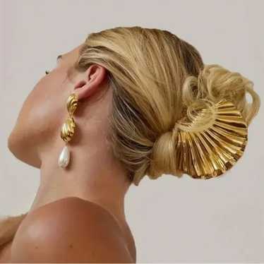 Luxe Large Gold Hair Clip Claw New - image 1