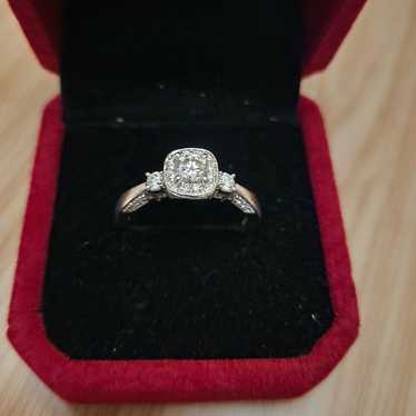 White gold diamond engagement ring - image 1