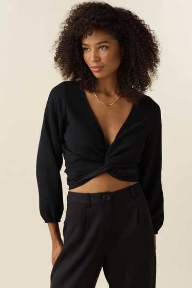 VETTA The Long Sleeve Wrap Top