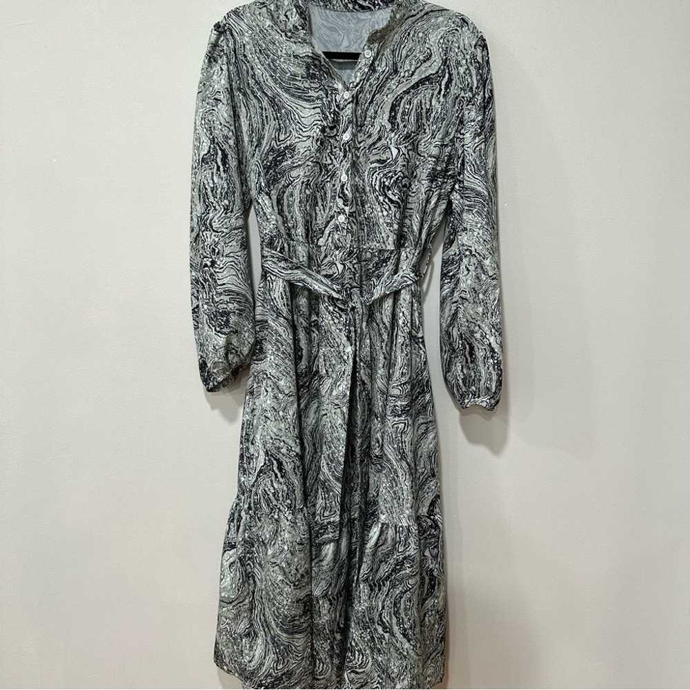 Women’s marble print dress XL - image 2