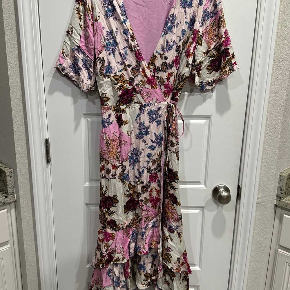 Adelyn Rae Abbi Mixed Floral Wrap Dress, Medium - image 2