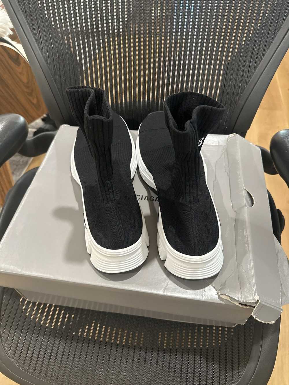 Balenciaga Balenciaga Speed 3.0 never worn - image 5