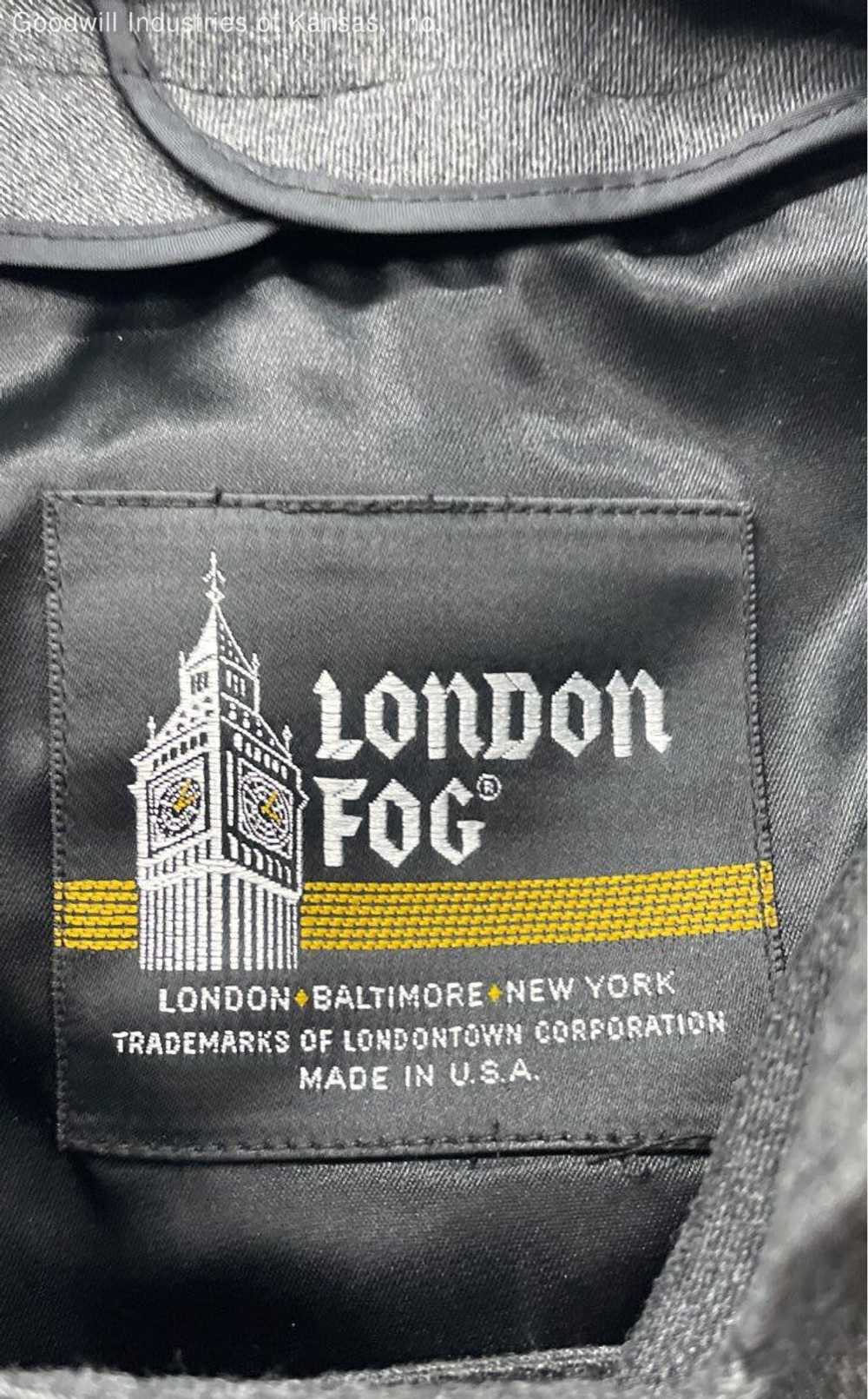 London Fog Gray Coat - Size 44 - image 3