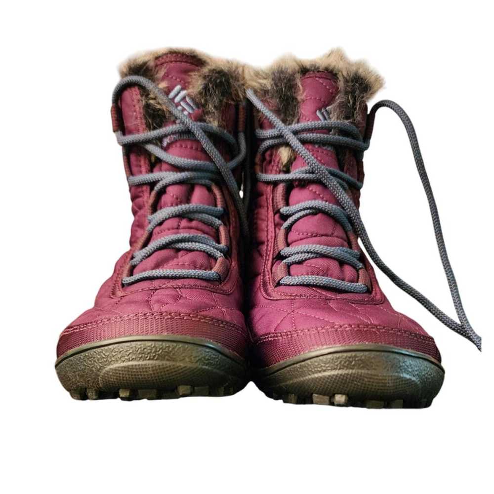 Columbia Cloth snow boots - image 2