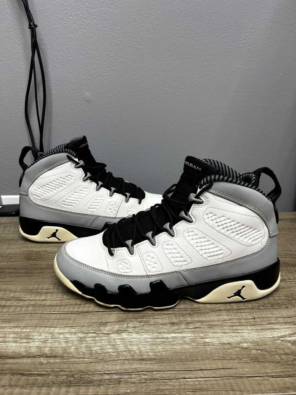 Jordan Brand Air Jordan 9 - Barons Sz 8 - image 2