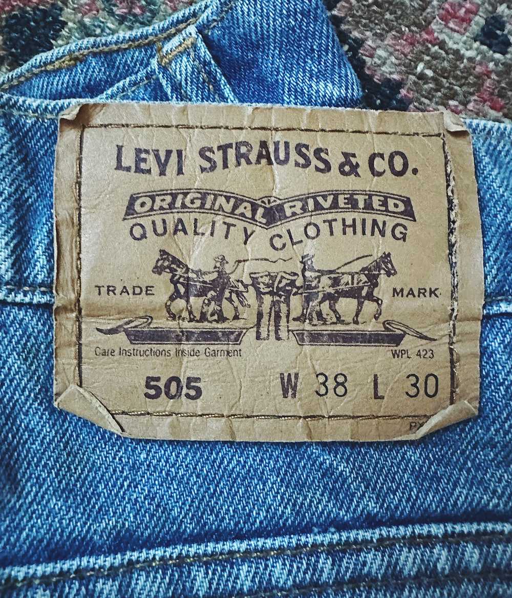 Vintage Levi's 505 Jeans – 37x30 - image 3