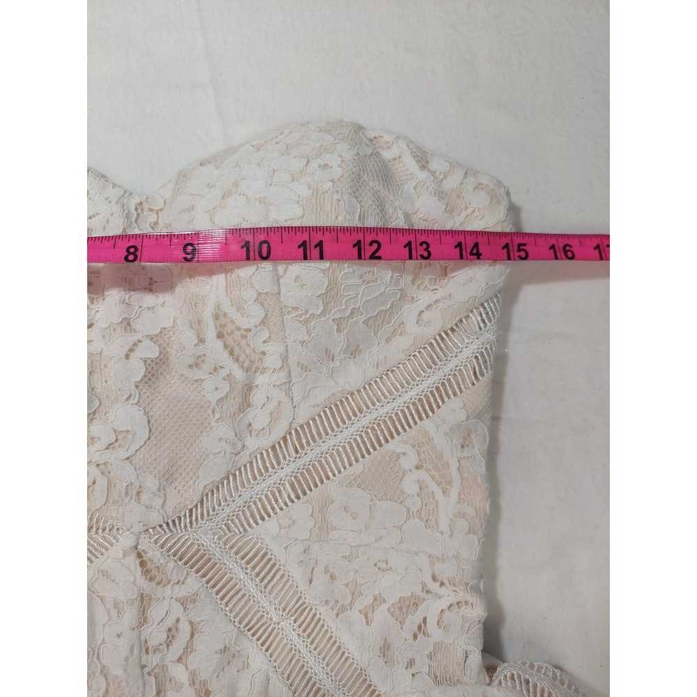 LULU'S Sz M Promise My Heart White Lace Strapless… - image 4