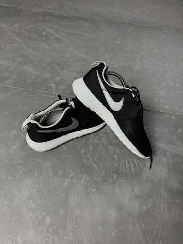 Nike Nike Roshe One sneakers streetwear black low-