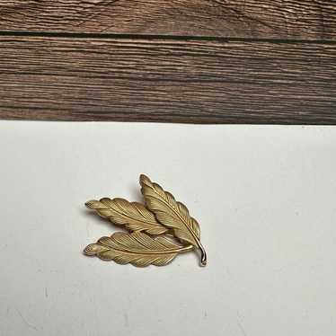 Leaf Branch INC 1/20 12K GF Brooch Pin Gold Tone L