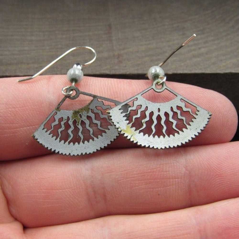 Silver Tone Unique Asian Fan Style Earrings Vinta… - image 4