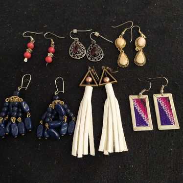 6 pairs of bundle of Vintage earrings - image 1