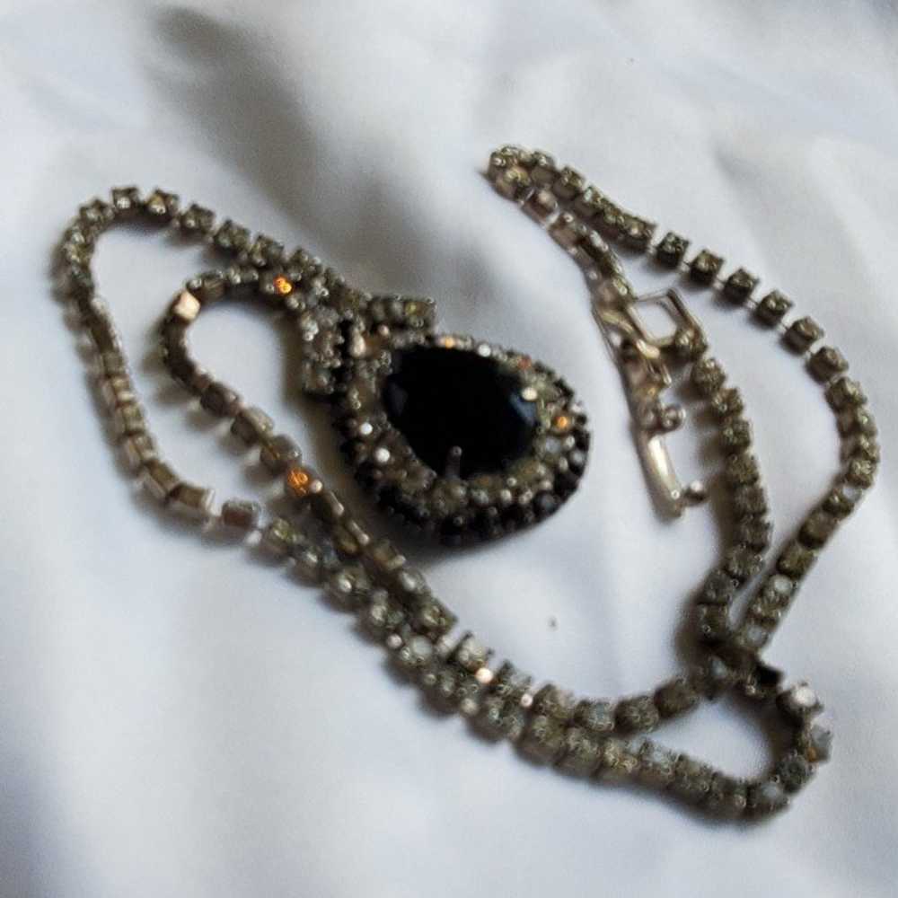 Vintage Rhinestone and Crystal Necklace - image 4