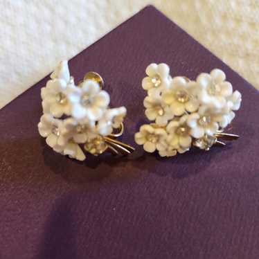 Vintage Coro floral bouquet earrings