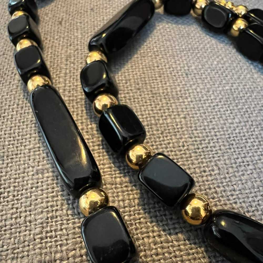 Trifari Vintage Black and Gold Toned Necklace - image 3