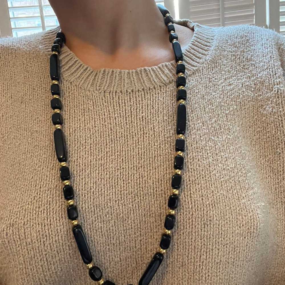 Trifari Vintage Black and Gold Toned Necklace - image 4