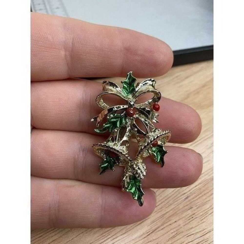 Vintage Gerry's Unisex Brooch Pin Christmas Holly… - image 2