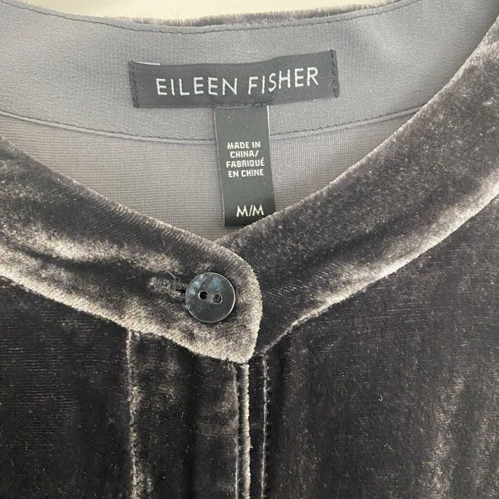 EILEEN FISHER Black Velvet Crewneck Button Down S… - image 8