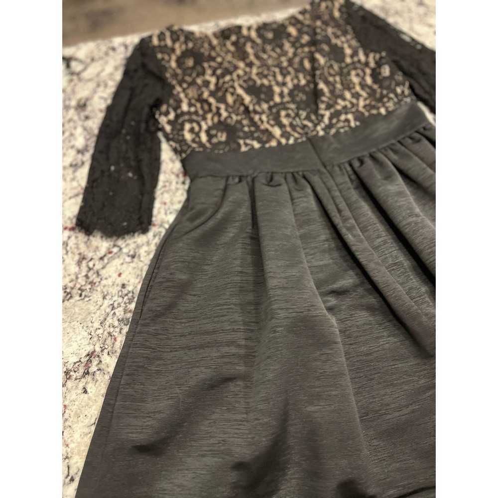 Eliza J lace dress size 10 black with pockets - image 9