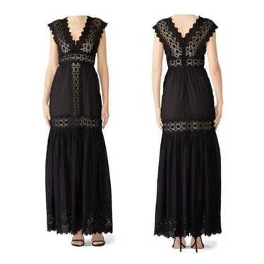 Aijek Embroidered Lace Maxi Black Dress