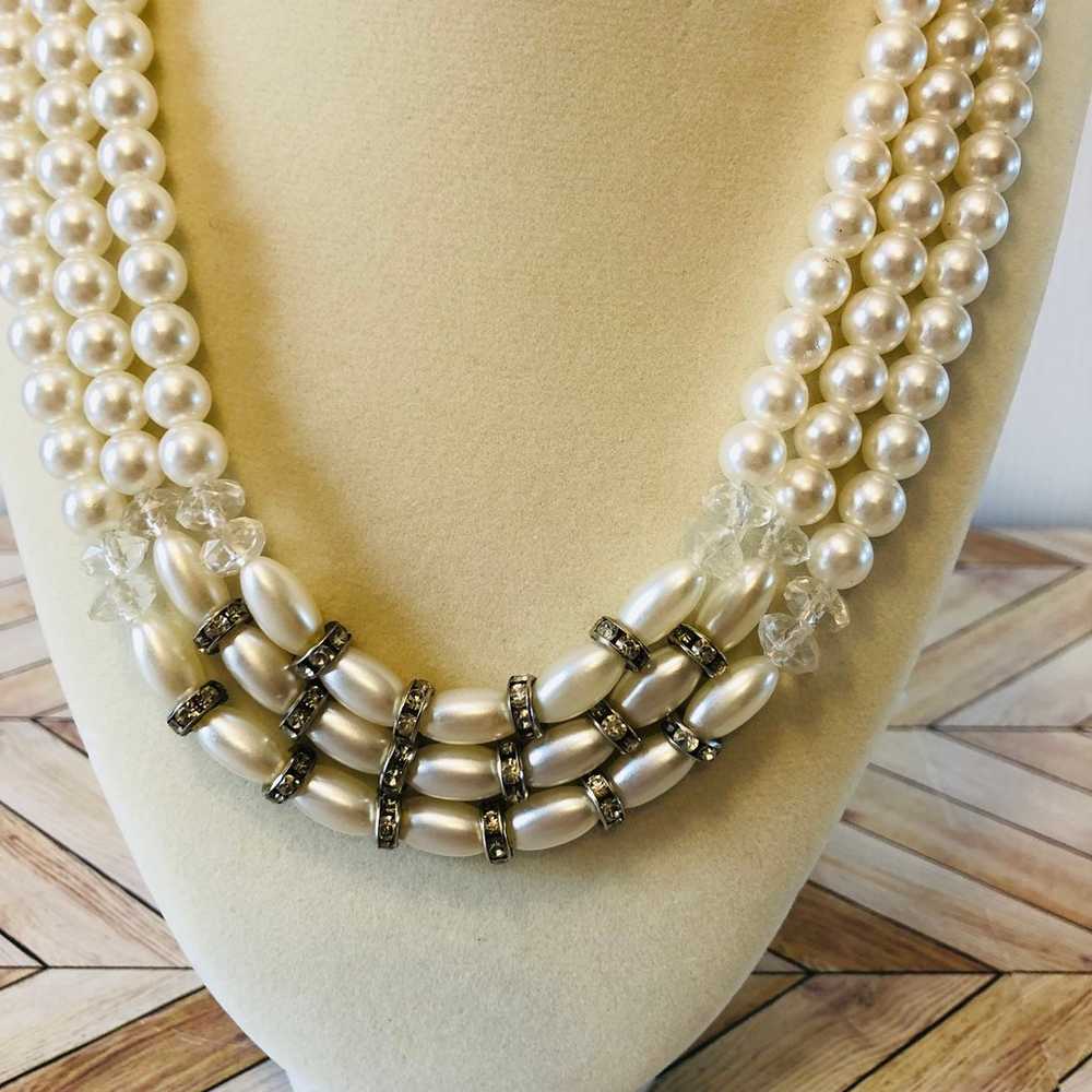 Bundle of 3 Faux Pearl Vintage Style Necklaces Cl… - image 3