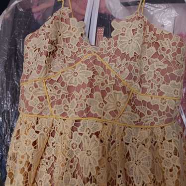 Donna Morgan yellow lace floral dress