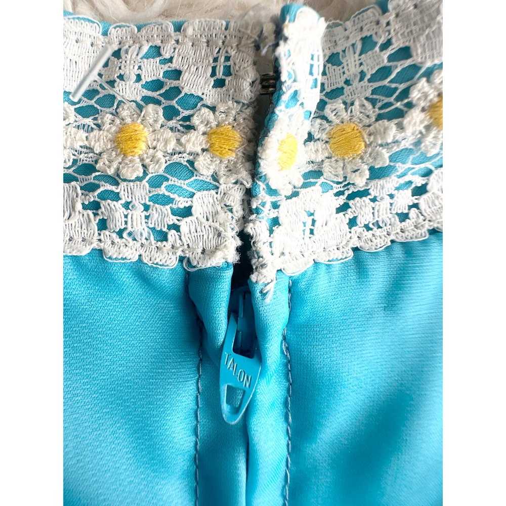 Vintage 60s 70s Blue Daisy Trim Chiffon Dress - image 8