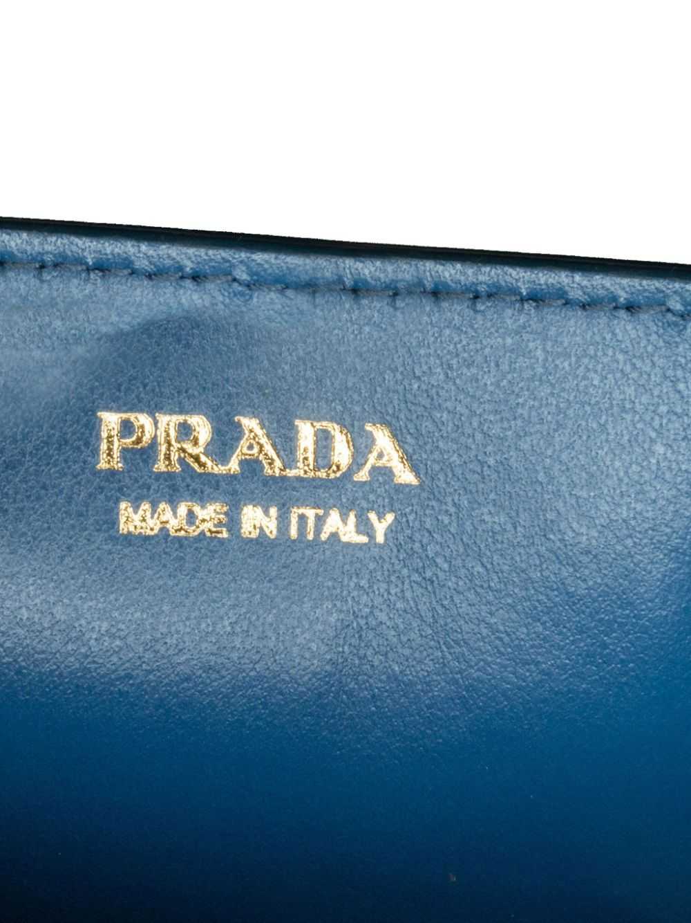 Prada Pre-Owned 2013-2024 Vitello Move Wallet On … - image 2