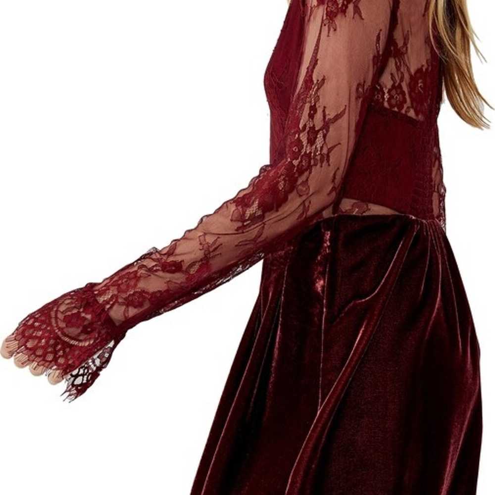 NWOT FREE PEOPLE LONG SLEEVE LACE DRESS IN GARNET… - image 3