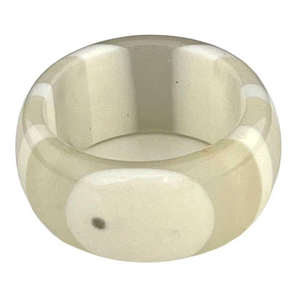 Vintage Lucite Ring Size 9 White & Translucent St… - image 3